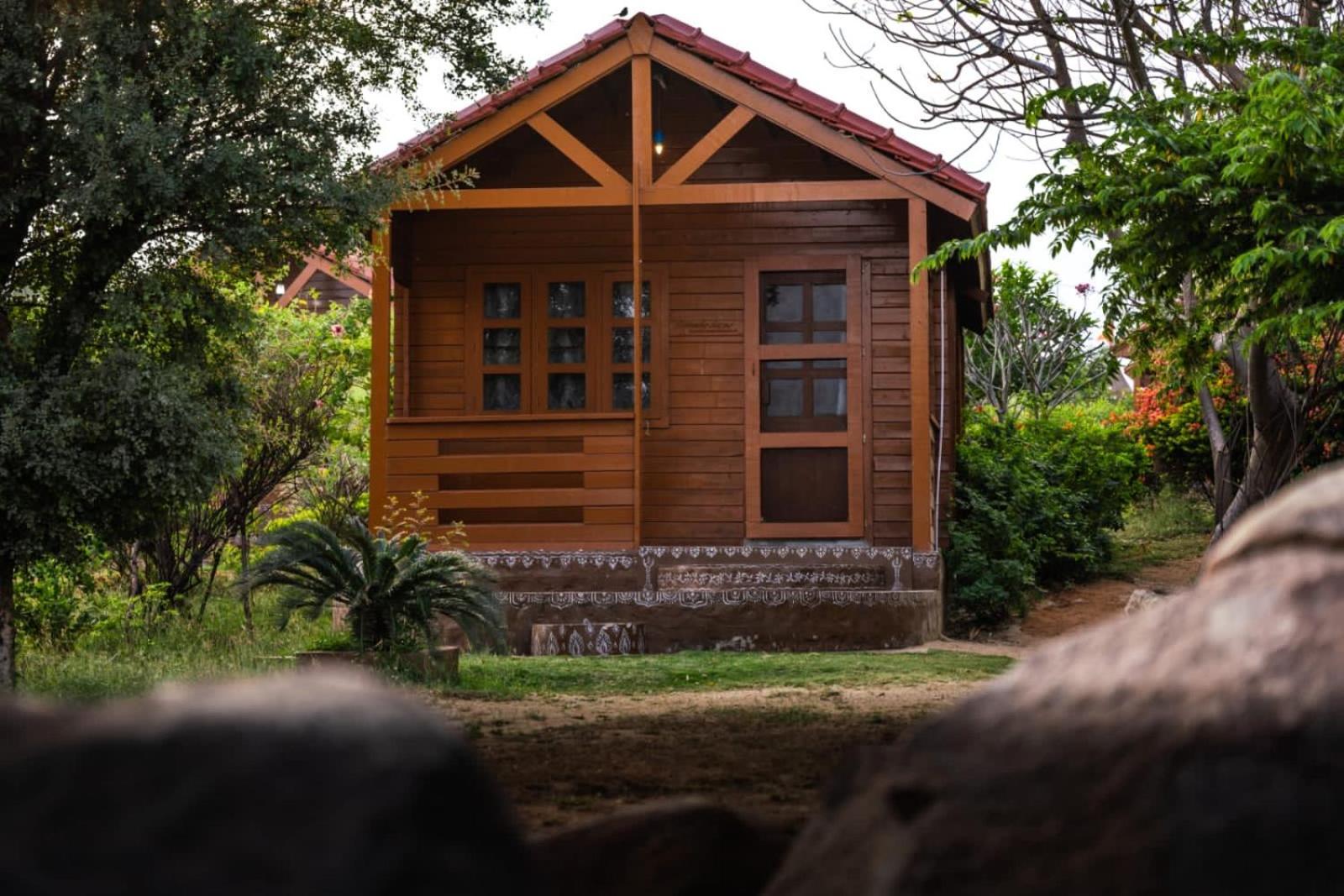 Leo Wooden Resorts Hampi Eksteriør bilde